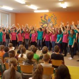 ZŠ Malé Hoštice - Smíšený pěvecký sbor Gymnázia Orlová
