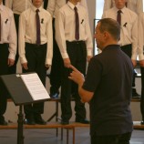 Puellae et Pueri, G Nový Jičín; sbormistři: Karel Dostál, Josef Zajíček