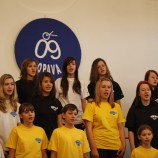 Výchovný koncert pro MGO, Dívčí PS G Orlová; sbormistryně: Petra Rašíková